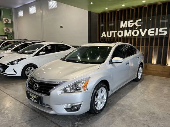 NISSAN ALTIMA 2.5 SL 16V GASOLINA 4P AUTOMÁTICO NISSAN ALTIMA 2.5 SL 16V GASOLINA 4P AUTOMÁTICO